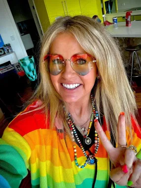 Fundraising JEWELCHIC Rainbow Heart Glasses
