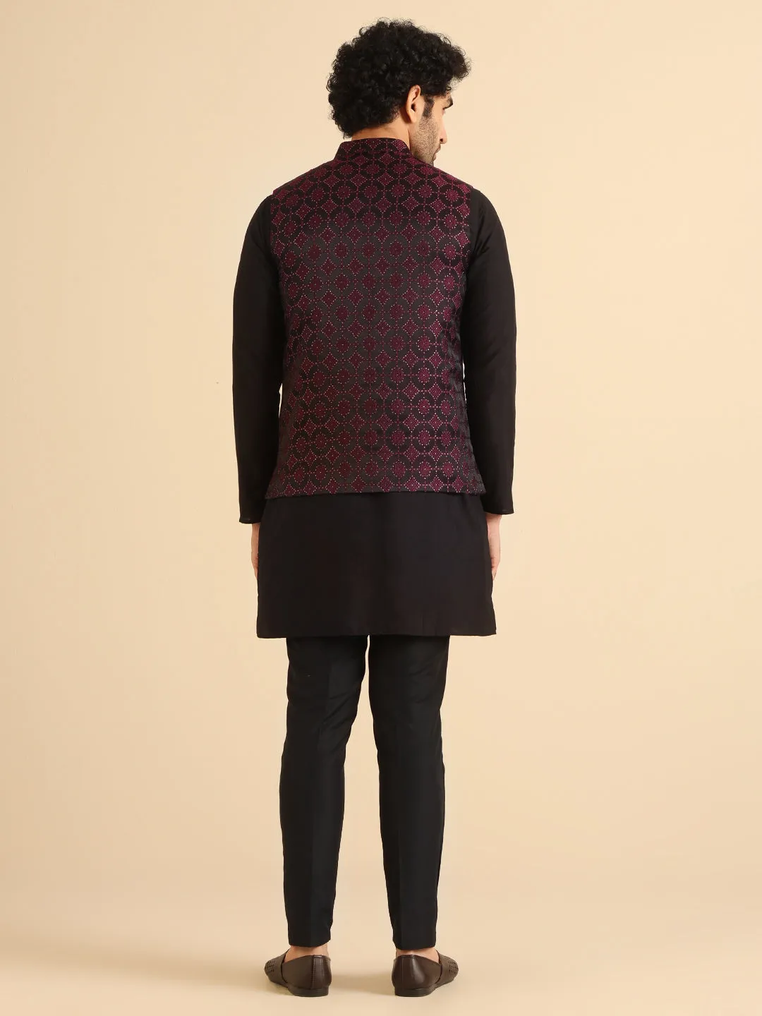 Men Burgundy Only Textured Nehru Jacket