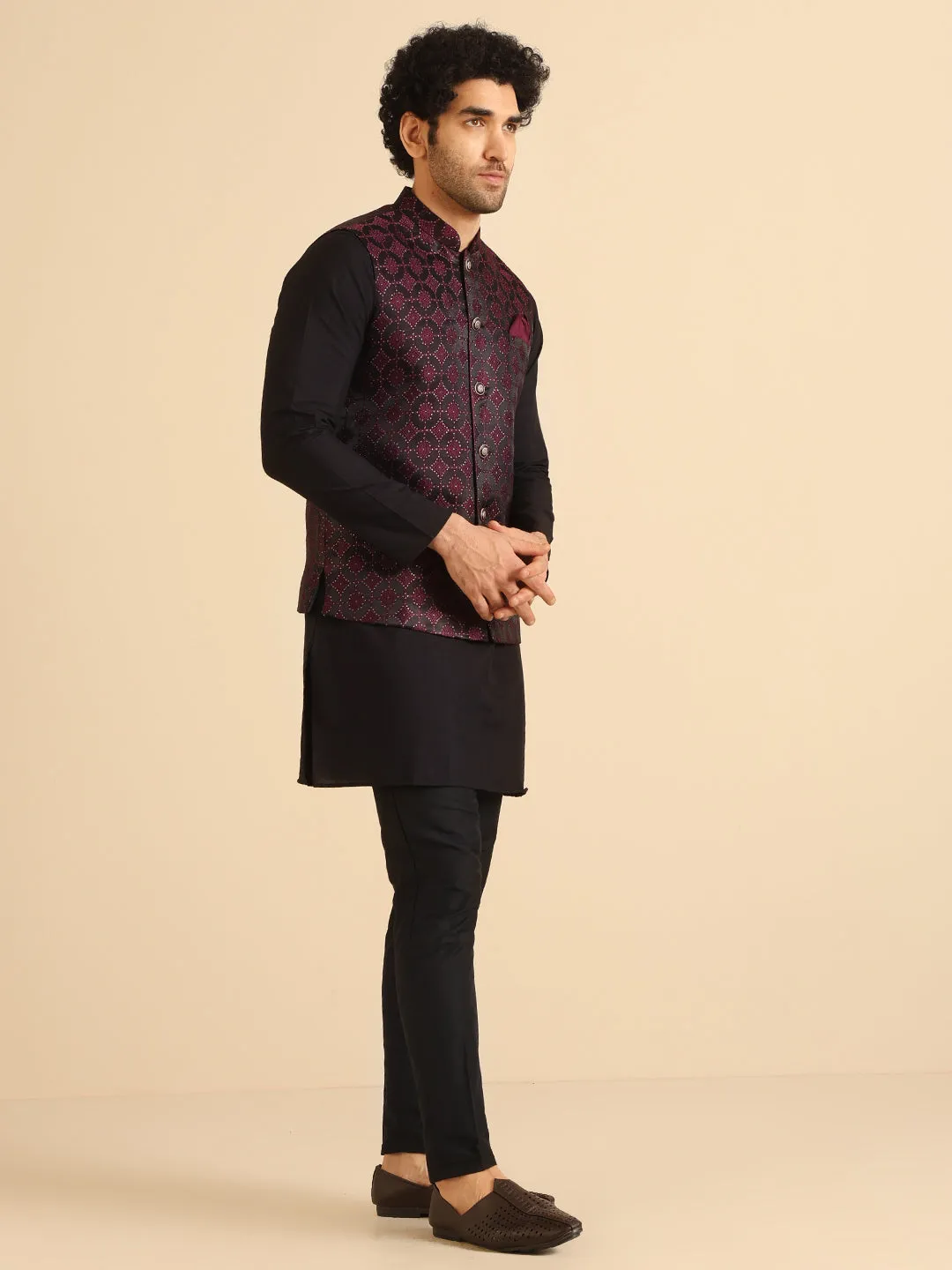 Men Burgundy Only Textured Nehru Jacket