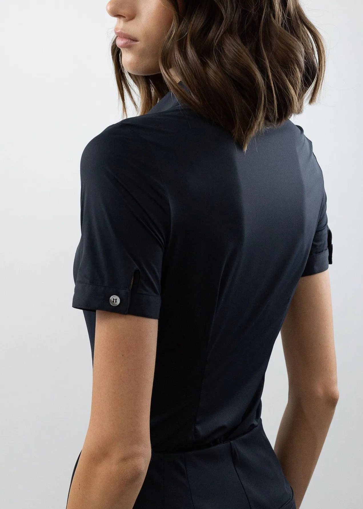 Short Sleeve Fitted Blouse